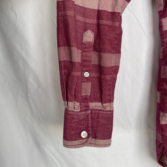 EUC 💙 JCREW Striped Women’s Flannel - Picture 6 of 6